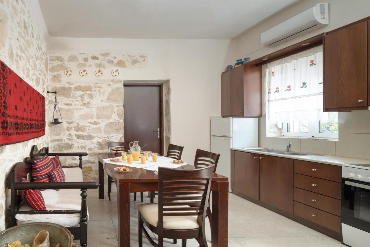 Zeus Traditional House Mitropolis  Exteriér fotografie